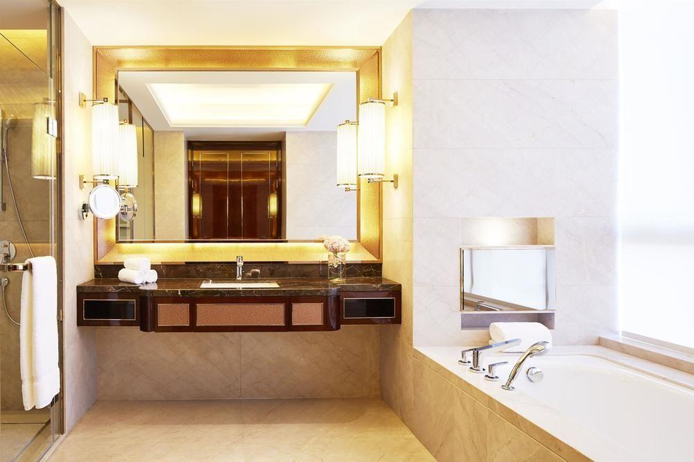 Sheraton Grand Zhengzhou Hotel Esterno foto