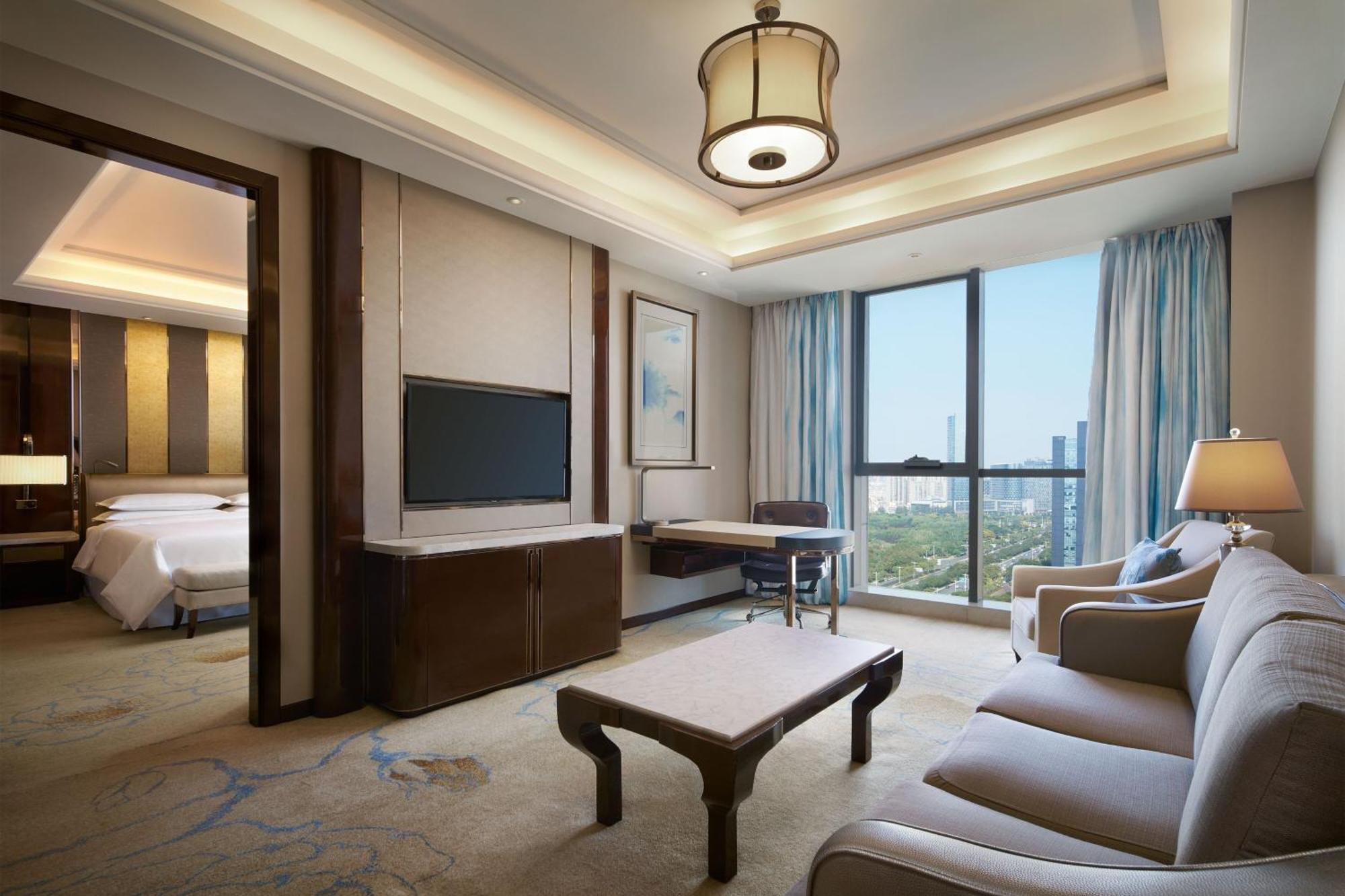 Sheraton Grand Zhengzhou Hotel Esterno foto