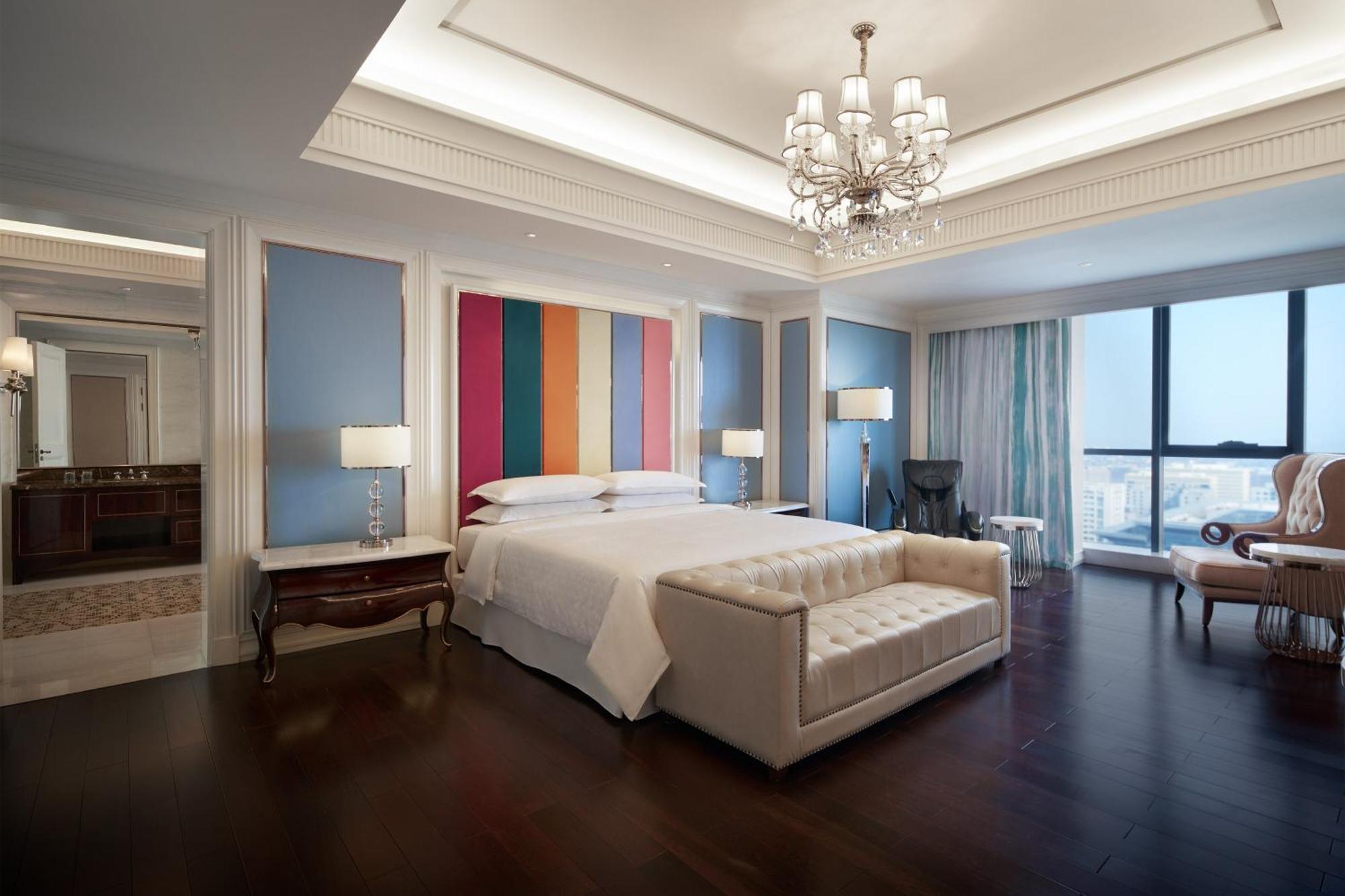 Sheraton Grand Zhengzhou Hotel Esterno foto