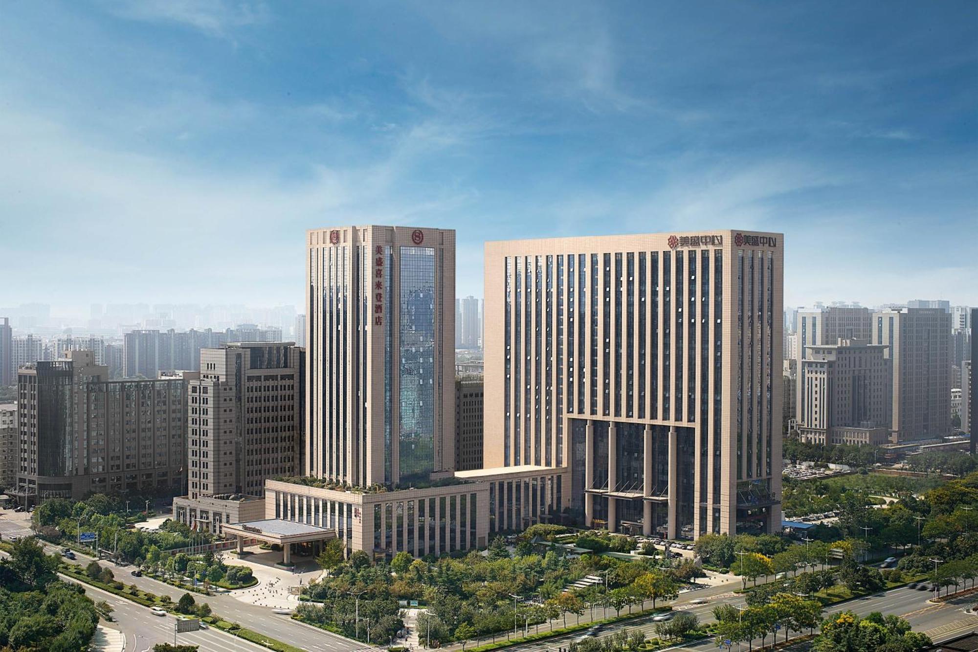 Sheraton Grand Zhengzhou Hotel Esterno foto